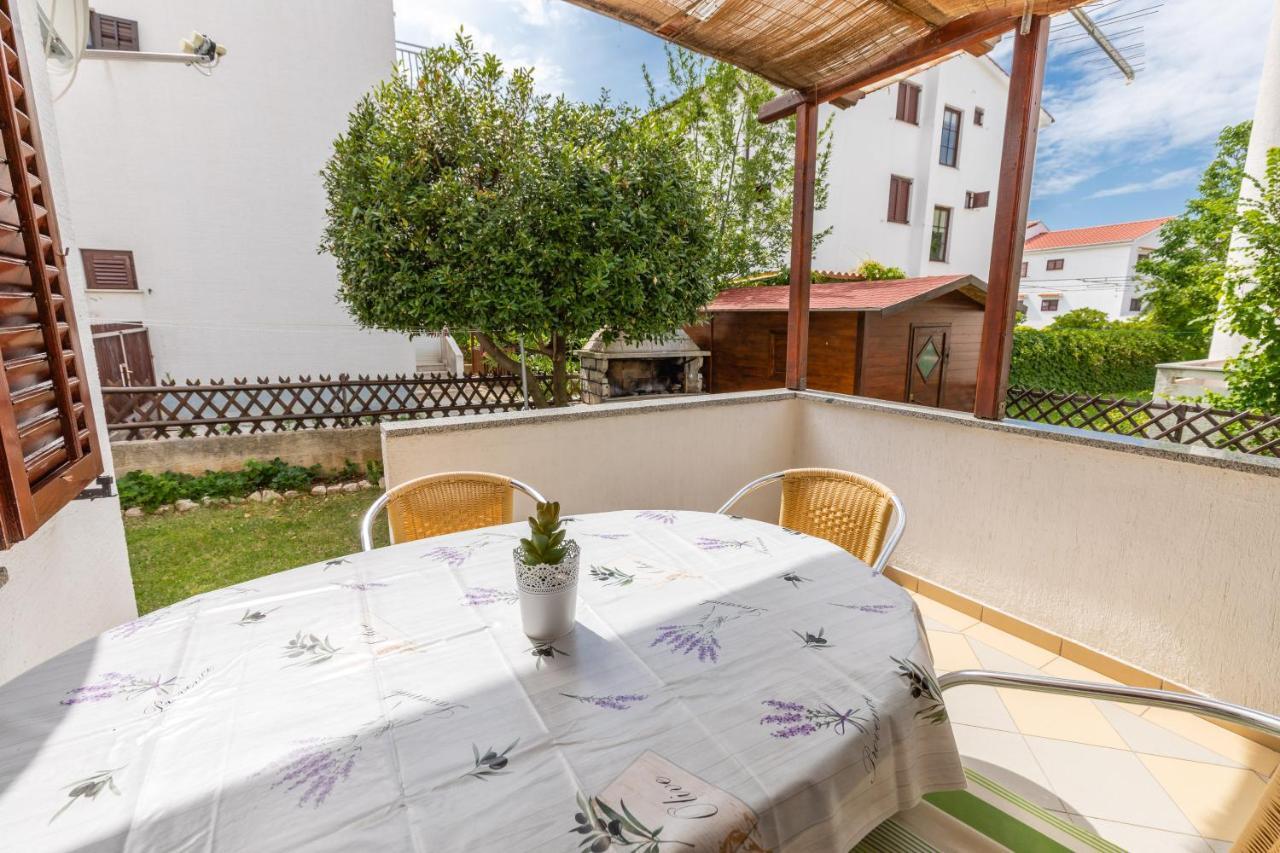Apartman Lana Baska  Luaran gambar