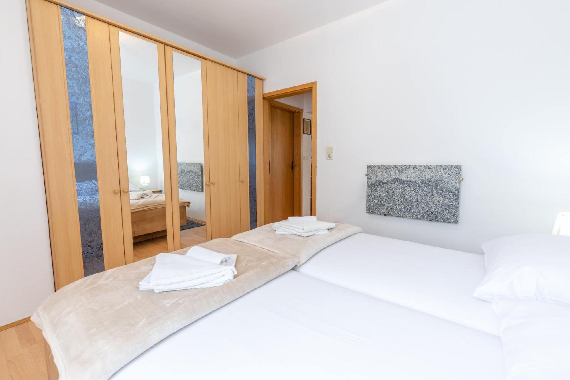 Apartman Lana Baska  Luaran gambar